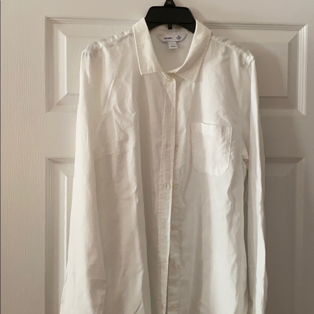 White collared shirt